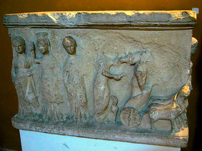 Археологический-Алтарь