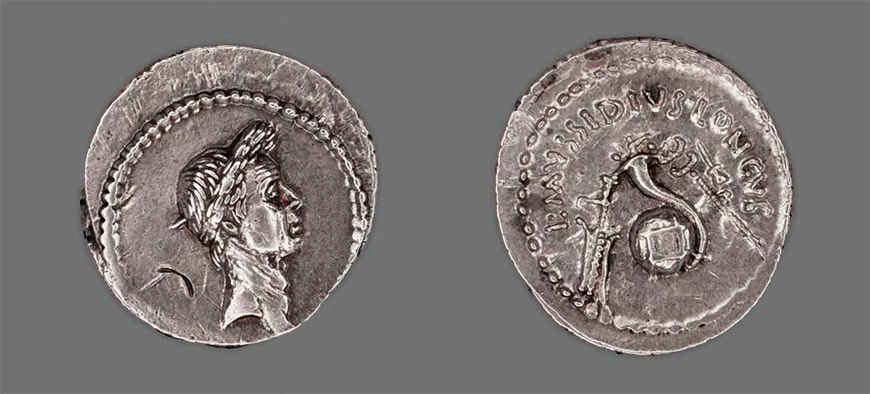 Денарий с изображением Юлия Цезаря