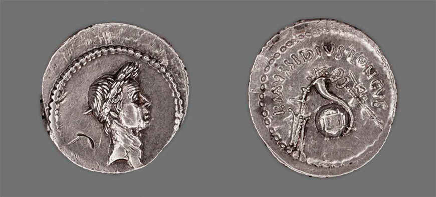 Монета Юлия, около 38 г. до н. э.