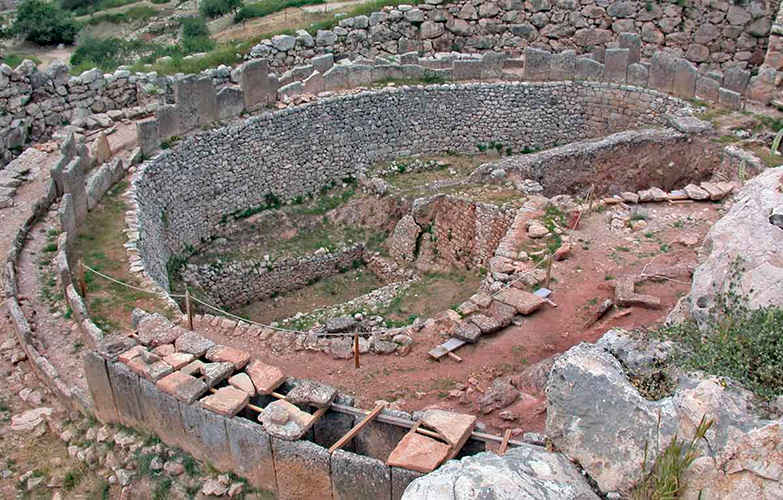 Надгробный круг